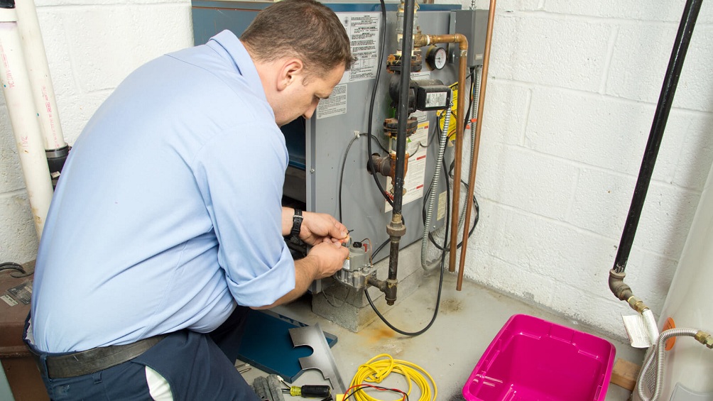 6 Guaranteed Benefits You Can Get from Repairing and Servicing Your Furnace Before Winter