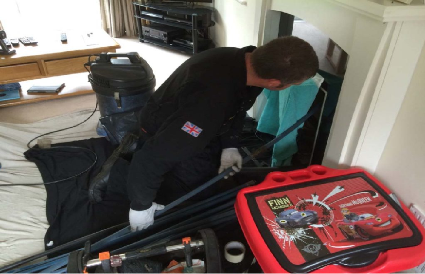 chimney sweep cleaning somis